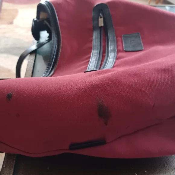 Burberry Large Purse - Picture 7 of 7